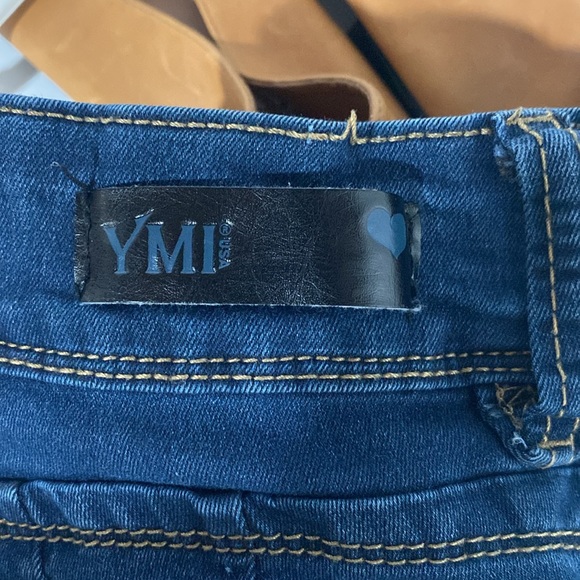 YMI stretch Wanna Betta Butt long jean Capri - Picture 8 of 8